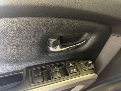 Used 2019 Nissan Titan Platinum Reserve AWD/4WD image 18