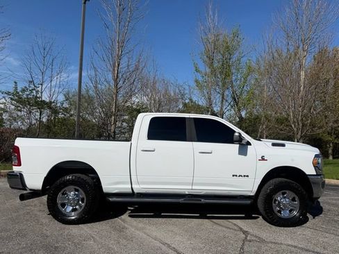 Used 2020 RAM 2500 Big Horn AWD/4WD image 2