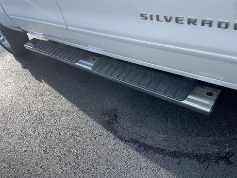 Used 2018 Chevrolet Silverado 1500 LT w/ All Star Edition AWD/4WD image 33