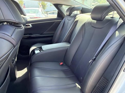 Used 2019 Toyota Mirai FWD image 11