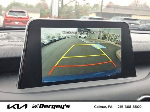 Used 2018 Kia Stinger Premium image 21