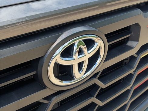 Used 2022 Toyota Tundra SR5 w/ TRD Sport Package AWD/4WD image 12