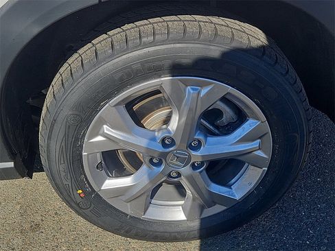 Certified 2024 Honda HR-V LX image 8