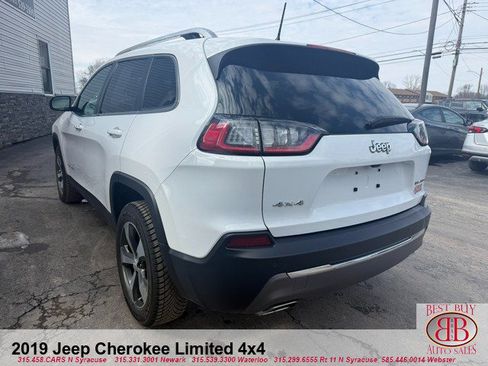 Used 2019 Jeep Cherokee Limited AWD/4WD image 5