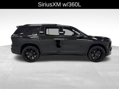 Certified 2024 Chevrolet Traverse RS image 7