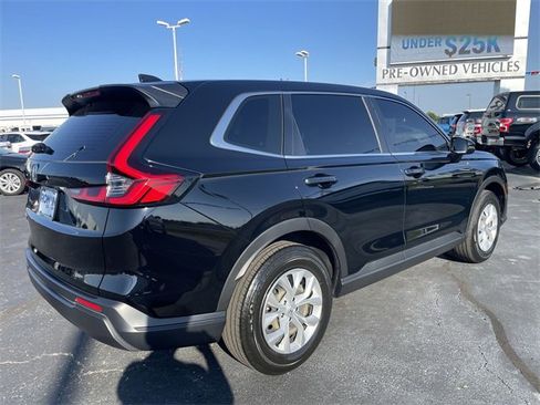 Used 2023 Honda CR-V LX image 5