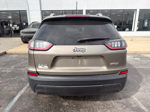 Used 2019 Jeep Cherokee Latitude w/ Popular Appearance Group AWD/4WD image 5