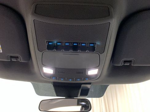 Used 2022 Ford F350 XLT w/ XLT Premium Package AWD/4WD image 36