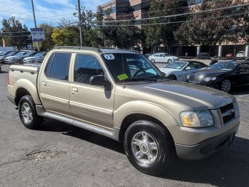 Used 2003 Ford Explorer Sport Trac XLS RWD image 5