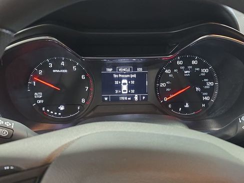 Used 2023 Chevrolet TrailBlazer LT FWD image 20