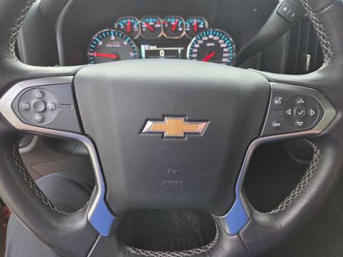 Used 2015 Chevrolet Silverado 1500 LT w/ LT Convenience Package AWD/4WD image 17
