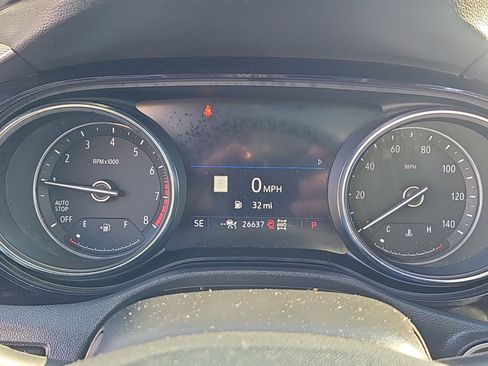 Used 2021 Buick Encore GX Essence w/ Advanced Technology Package image 26