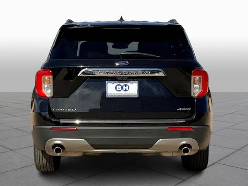 Used 2021 Ford Explorer Limited w/ Equipment Group 301A image 4