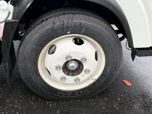 New 2025 Isuzu NPR image 9