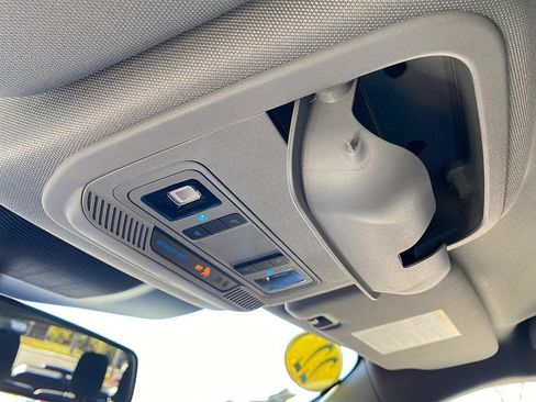 Certified 2022 Ford Explorer XLT w/ Equipment Group 202A image 61