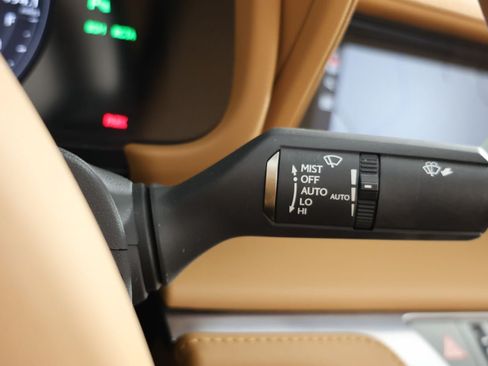 Used 2021 Lexus LC 500 Convertible w/ Touring Package RWD image 25