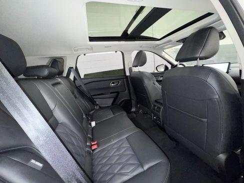 New 2026 Nissan Rogue Platinum w/ Platinum Premium Package AWD/4WD image 14