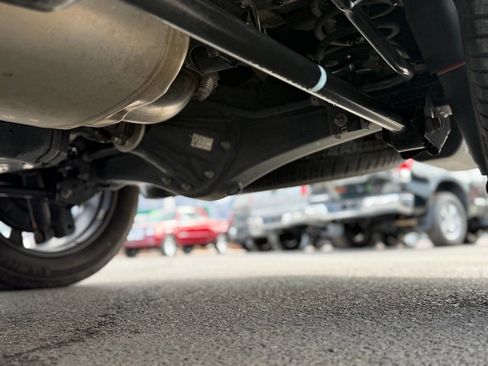 Used 2025 Lexus GX 550 w/ Accessory Package (31) image 67