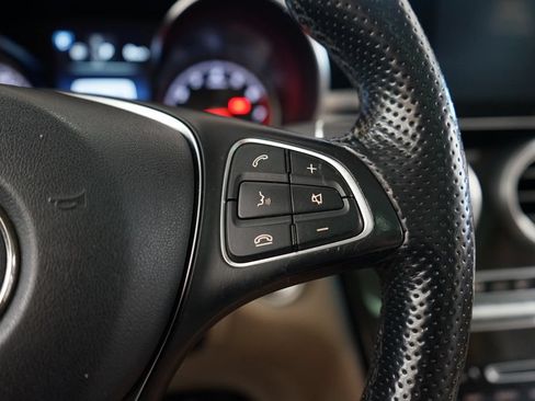 Used 2017 Mercedes-Benz GLC 300 4MATIC image 28