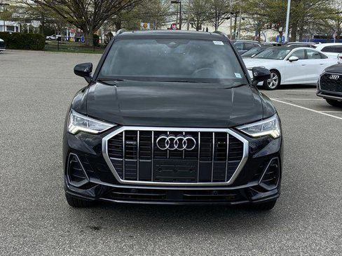 Used 2025 Audi Q3 2.0T Premium w/ Convenience Package AWD/4WD image 2
