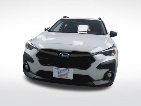 Used 2024 Subaru Crosstrek 2.0i Premium AWD/4WD image 16