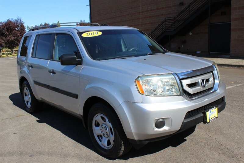 Used 2010 Honda Pilot LX image 1