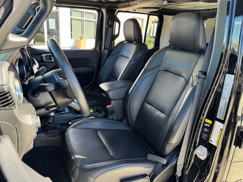 Used 2022 Jeep Wrangler Unlimited Rubicon 4xe w/ Cold Weather Group image 27
