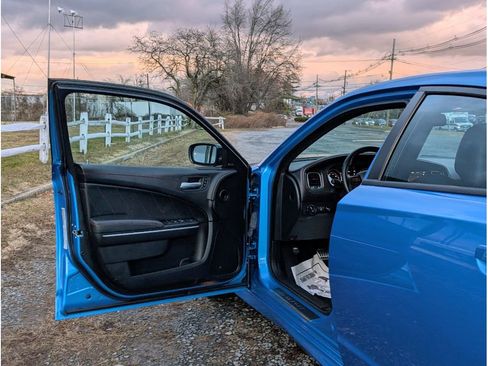Used 2023 Dodge Charger Scat Pack w/ Plus Group image 9