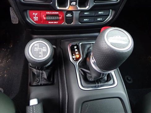 New 2026 Jeep Gladiator Mojave AWD/4WD image 22