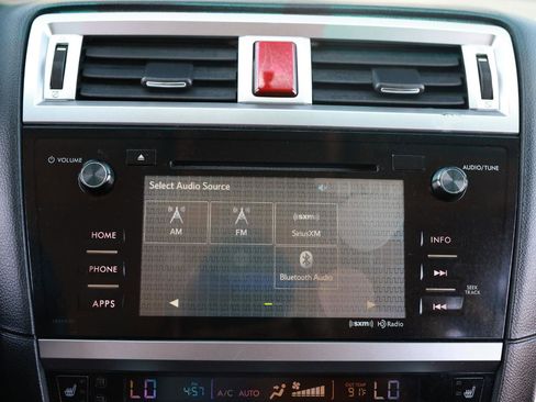 Used 2015 Subaru Outback 2.5i Premium image 33