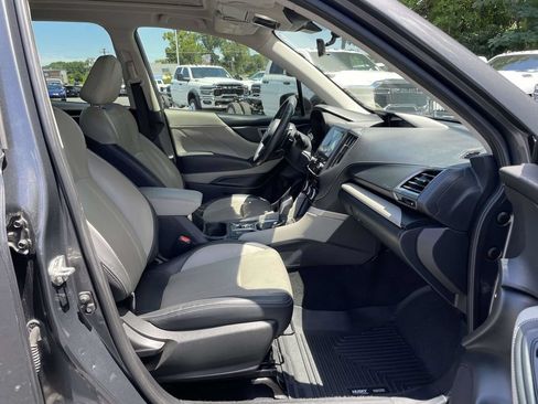 Used 2022 Subaru Forester Limited AWD/4WD image 15