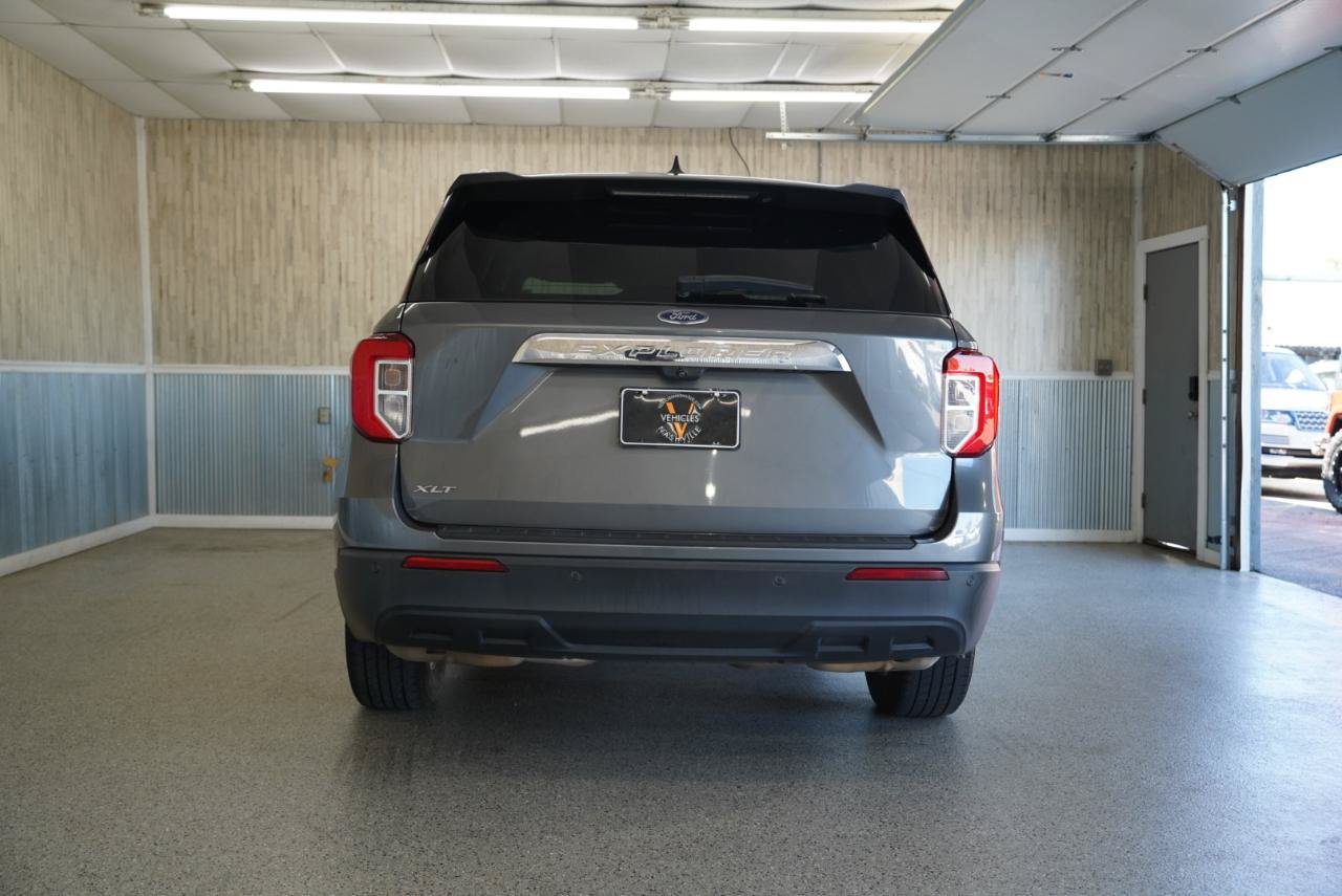Used 2022 Ford Explorer XLT RWD image 8