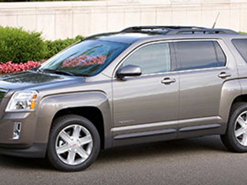 Used 2015 GMC Terrain SLE w/ Safety Package image 1
