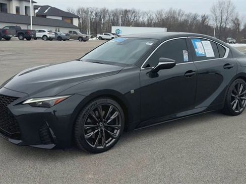 Used 2023 Lexus IS 350 F Sport image 4