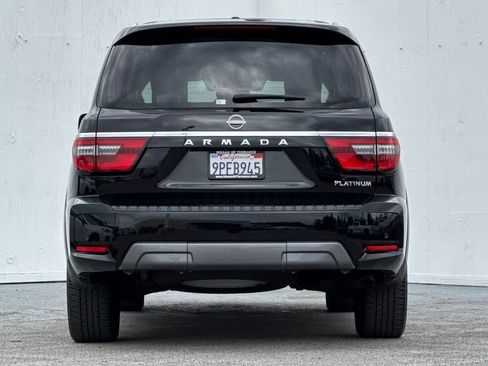 Used 2024 Nissan Armada Platinum w/ Captain's Chairs Package AWD/4WD image 4