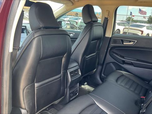 Used 2022 Ford Edge SEL w/ Convenience Package AWD/4WD image 11