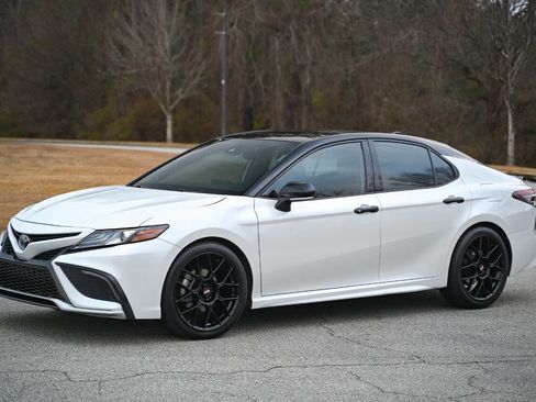 Used 2023 Toyota Camry XSE image 26