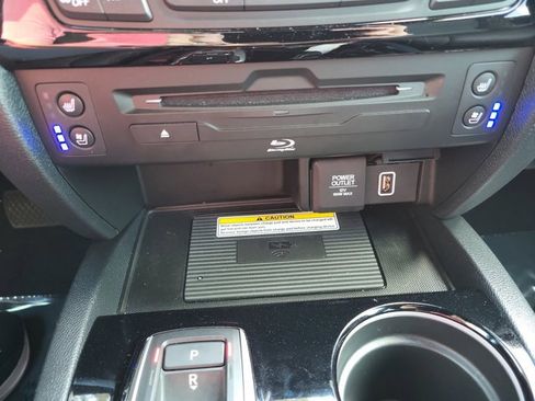 Used 2022 Honda Pilot Black Edition image 42