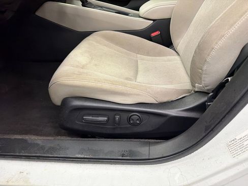 Used 2024 Honda Accord EX image 10