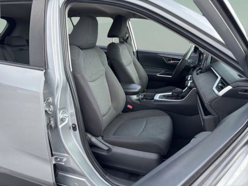 Certified 2021 Toyota RAV4 XLE image 37