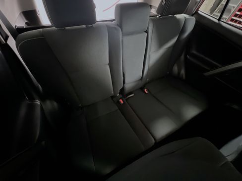 Used 2018 Toyota RAV4 XLE image 33