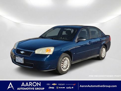 Used 2007 Chevrolet Malibu LS FWD image 1