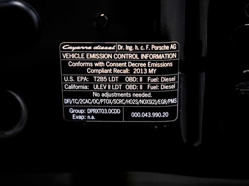 Used 2013 Porsche Cayenne Diesel AWD/4WD image 49
