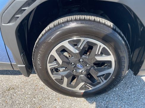 Used 2025 Subaru Forester image 34