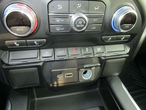 Used 2021 GMC Sierra 1500 Elevation image 37