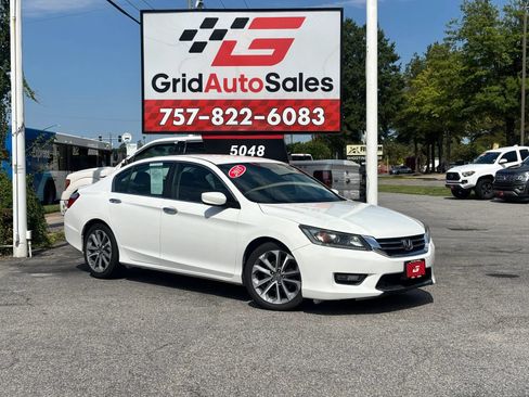 Used 2015 Honda Accord Sport image 1