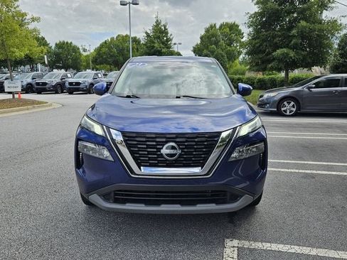 Used 2023 Nissan Rogue SV AWD/4WD image 3