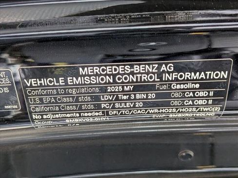 Used 2025 Mercedes-Benz E 350 4MATIC Sedan image 21