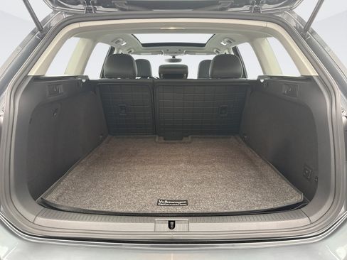 Used 2018 Volkswagen Golf SEL FWD image 22