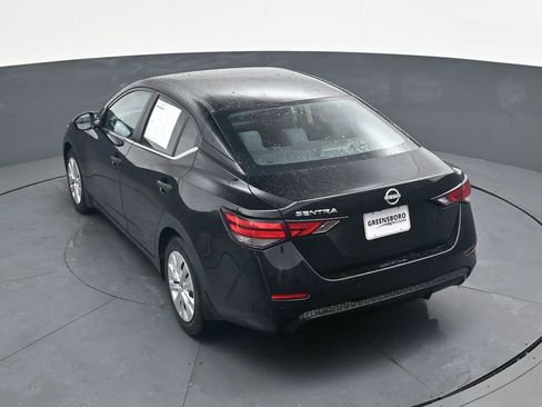 Used 2024 Nissan Sentra S FWD image 29